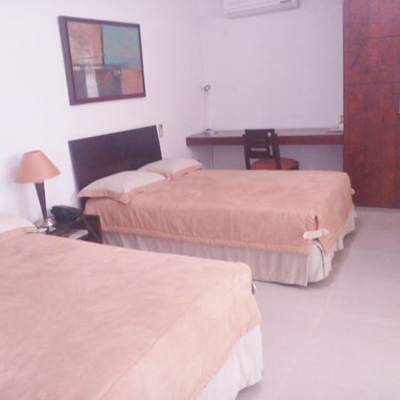 Hotel Cuarta Avenida Cali Zewnętrze zdjęcie