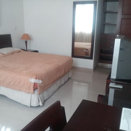 Hotel Cuarta Avenida Cali Zewnętrze zdjęcie