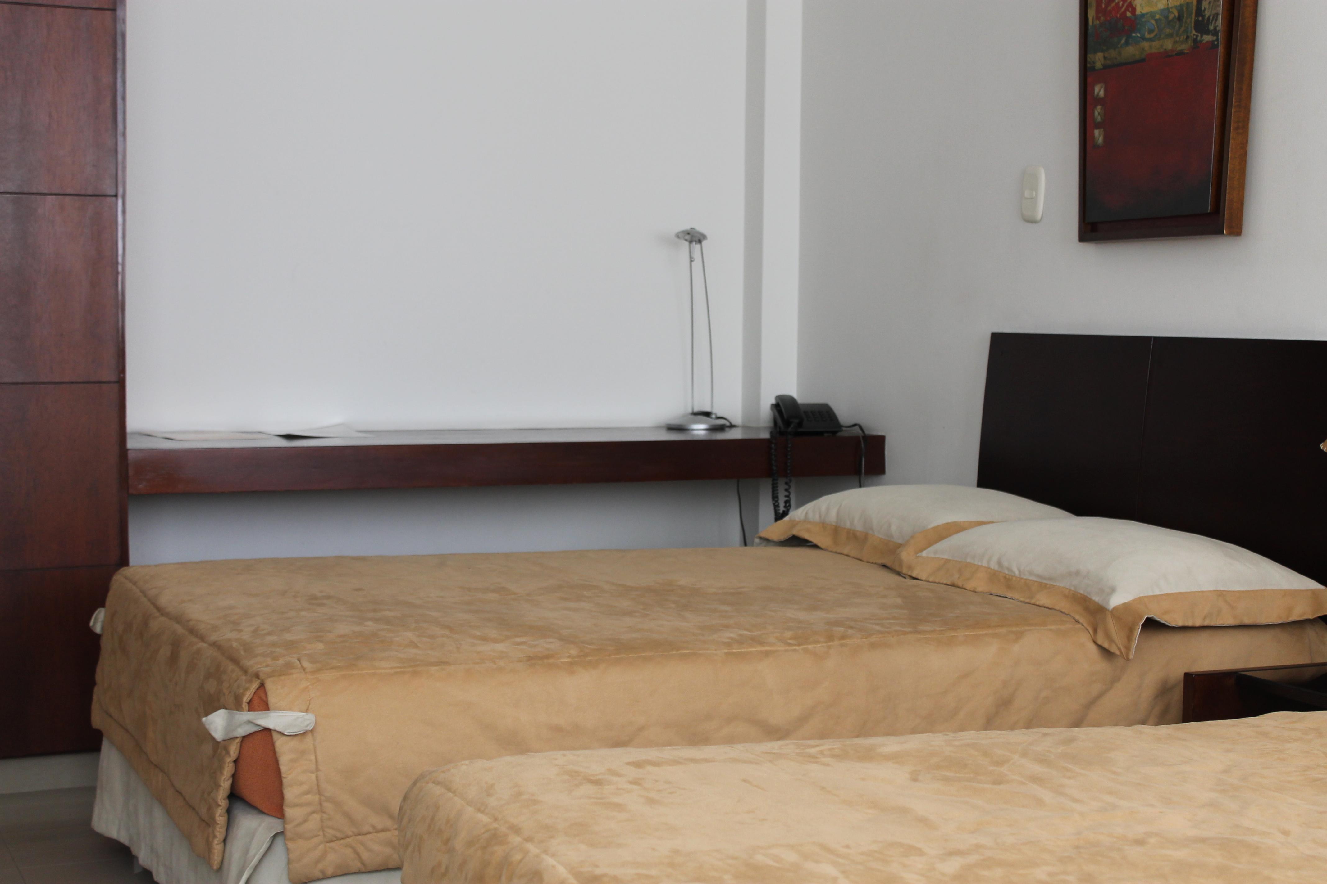Hotel Cuarta Avenida Cali Zewnętrze zdjęcie