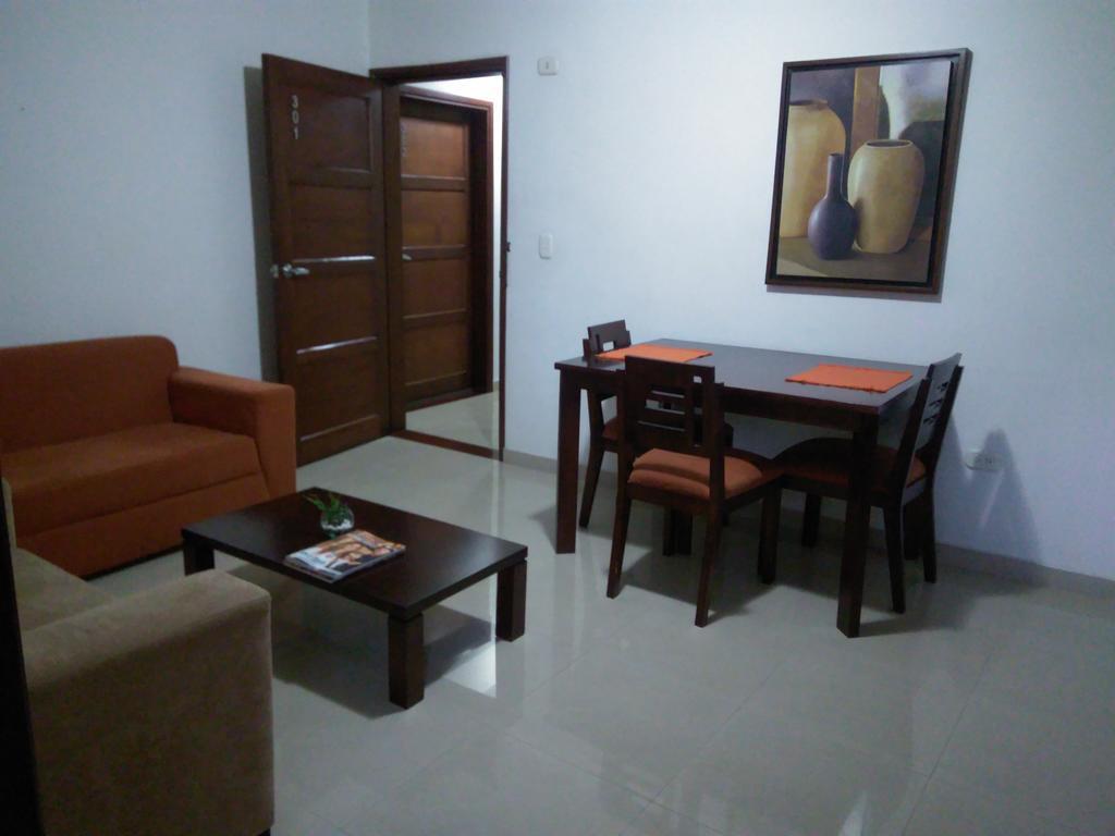 Hotel Cuarta Avenida Cali Zewnętrze zdjęcie